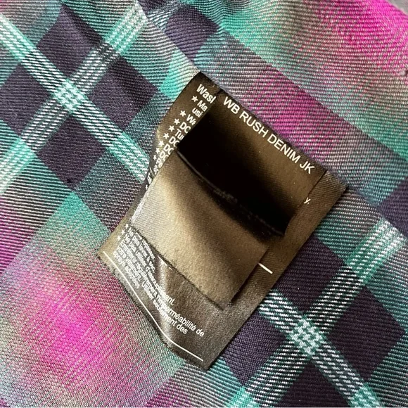 Burton Dryride Denim Jacket with Hood - Picture 9 of 11